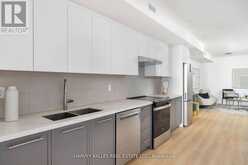 2 - 580A COLLEGE STREET Toronto