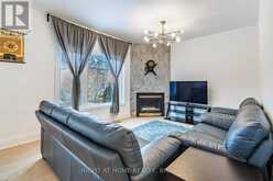 1446 SANDHURST CRESCENT Pickering