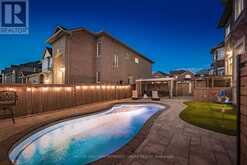 10 MONARCH DRIVE Halton Hills