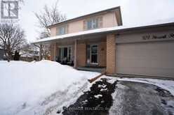 104 STUART STREET Whitchurch-Stouffville