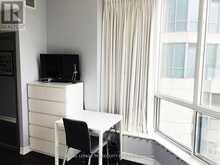 1202 - 228 QUEENS QUAY W Toronto