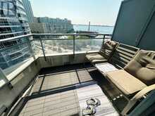 1202 - 228 QUEENS QUAY W Toronto