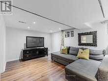 LOWER - 346 LUMSDEN AVENUE Toronto