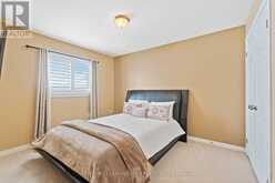 60 SUNDANCE CRESCENT S Hamilton