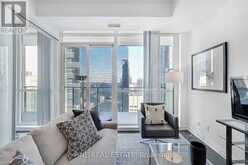 2602 - 770 BAY STREET Toronto