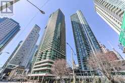 408 - 18 HARBOUR STREET Toronto