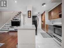 211 - 2095 ROCHE COURT Mississauga