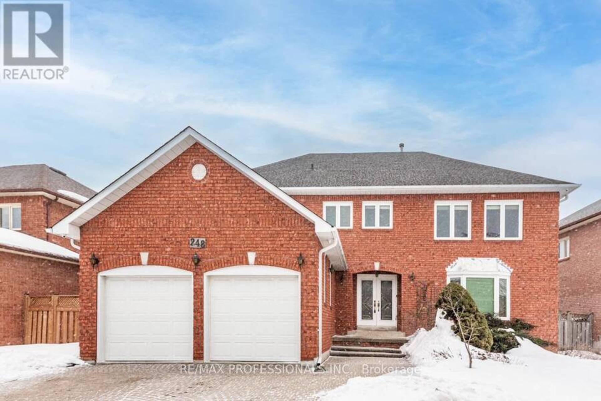 248 CONTI CRESCENT Vaughan