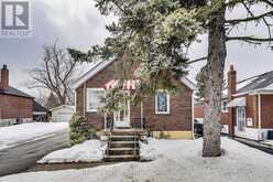 122 CLAREMORE AVENUE Toronto