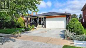 220 GRACEFIELD AVENUE Toronto