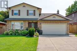 7 SUGARPLUM COURT Hamilton