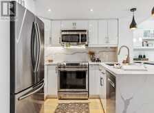 36 - 208 NIAGARA STREET Toronto