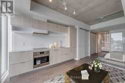 623 - 8 HILLSDALE AVENUE E Toronto