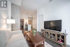 1136 - 8 HILLSDALE AVENUE E Toronto