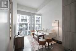 1136 - 8 HILLSDALE AVENUE E Toronto