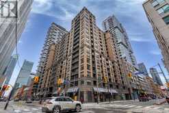 1412 - 140 SIMCOE STREET Toronto