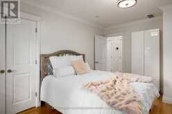 406 THE KINGSWAY Toronto