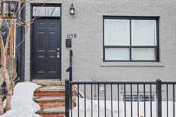 658 DUNDAS STREET W Toronto