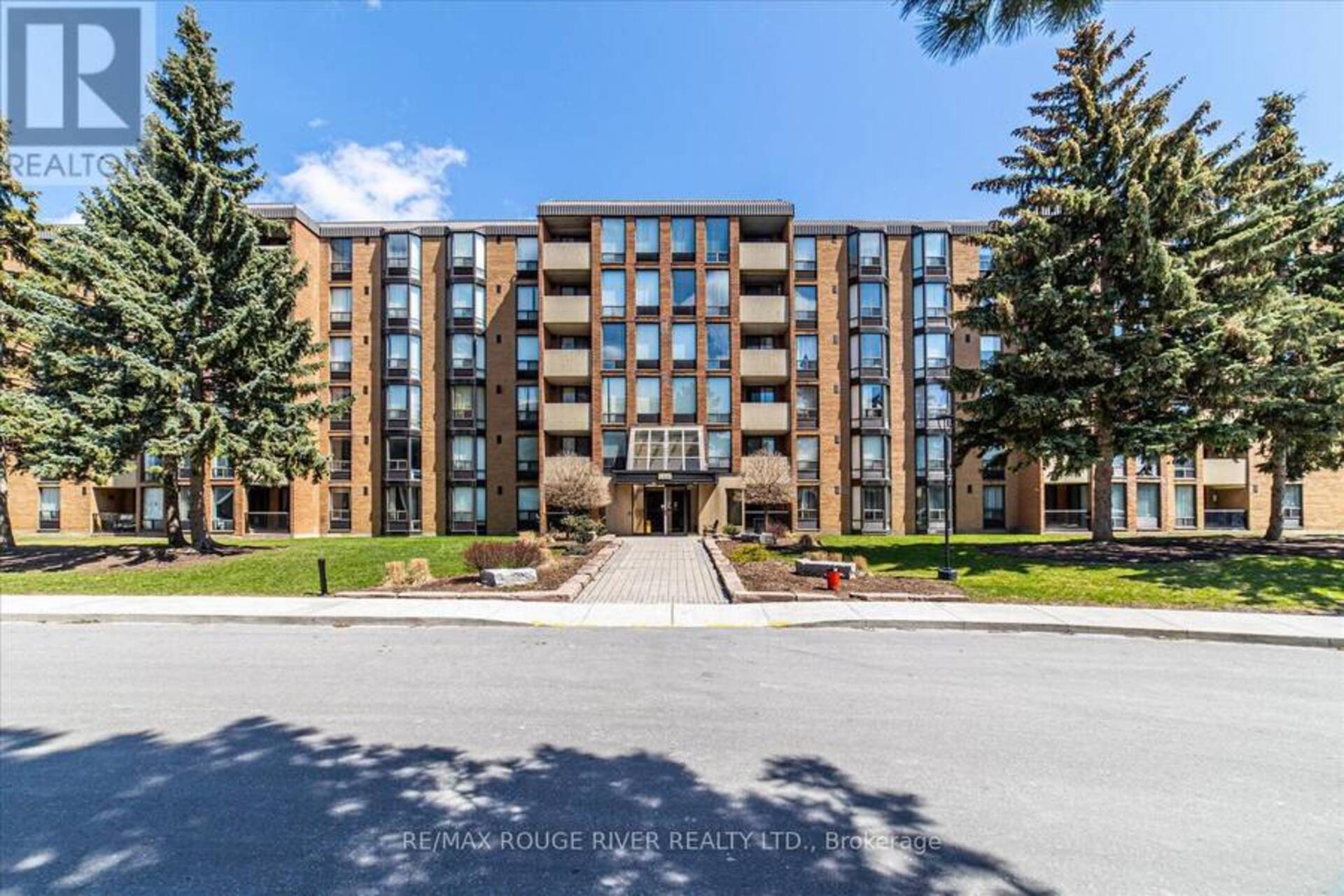 601 - 1535 DIEFENBAKER COURT Pickering