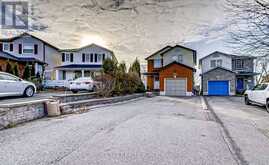 (UPPER PORTION) - 471 COBBLEHILL DRIVE Oshawa