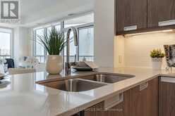 2418 - 35 WATERGARDEN DRIVE N Mississauga