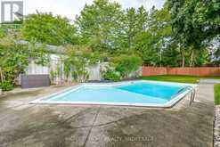 1027 CEDARWOOD PLACE Burlington