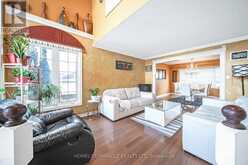 11 REDTAIL CRESCENT Hamilton