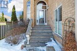 11 REDTAIL CRESCENT Hamilton