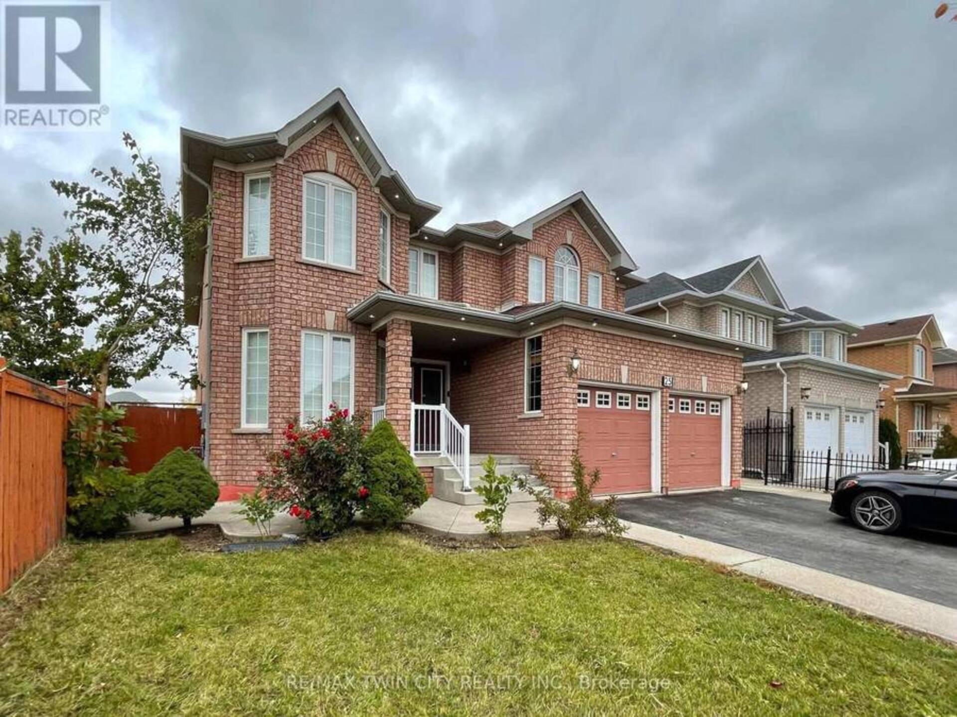 25 GIZA CRESCENT Brampton