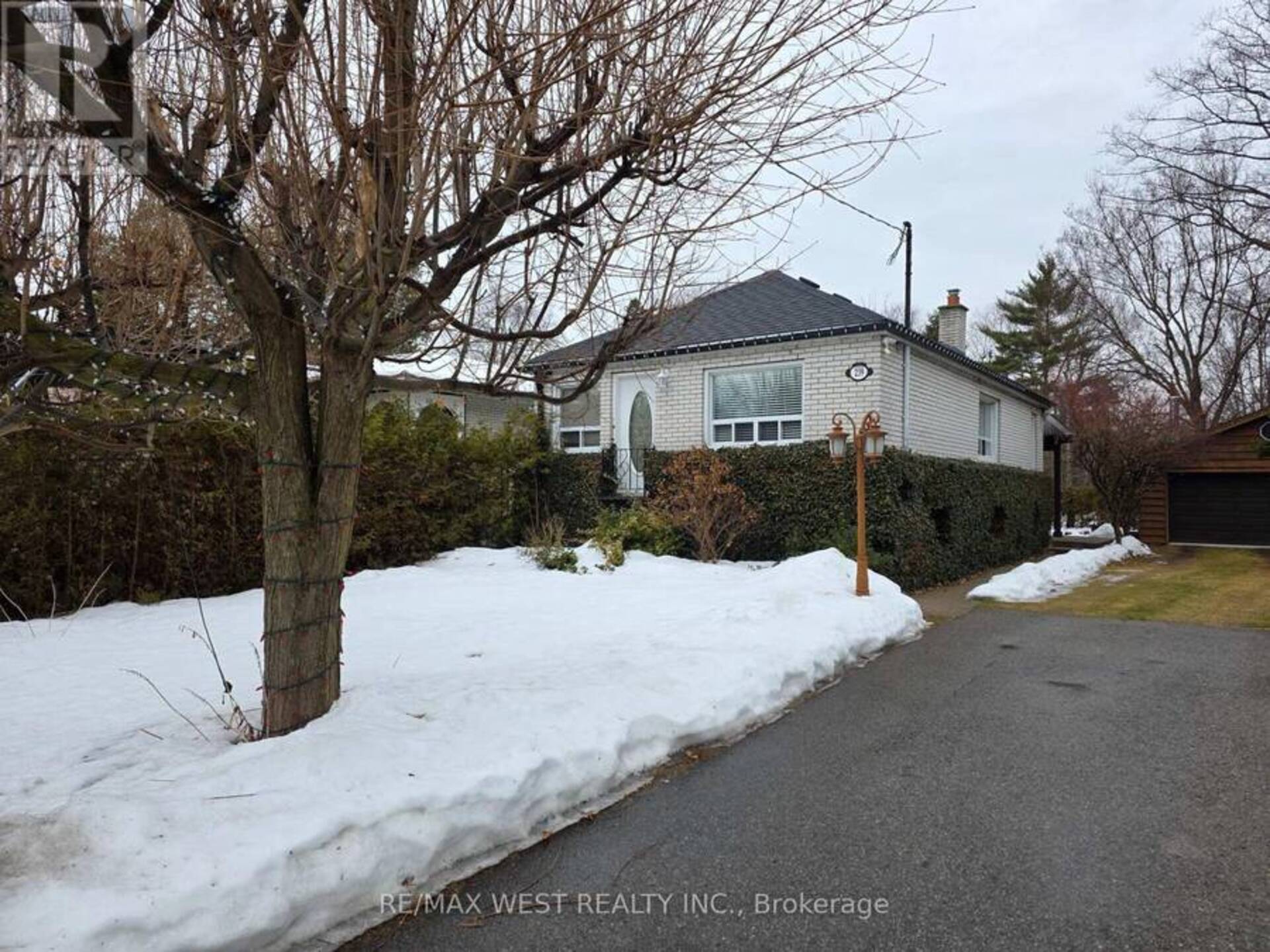 239 ANGELENE STREET Mississauga