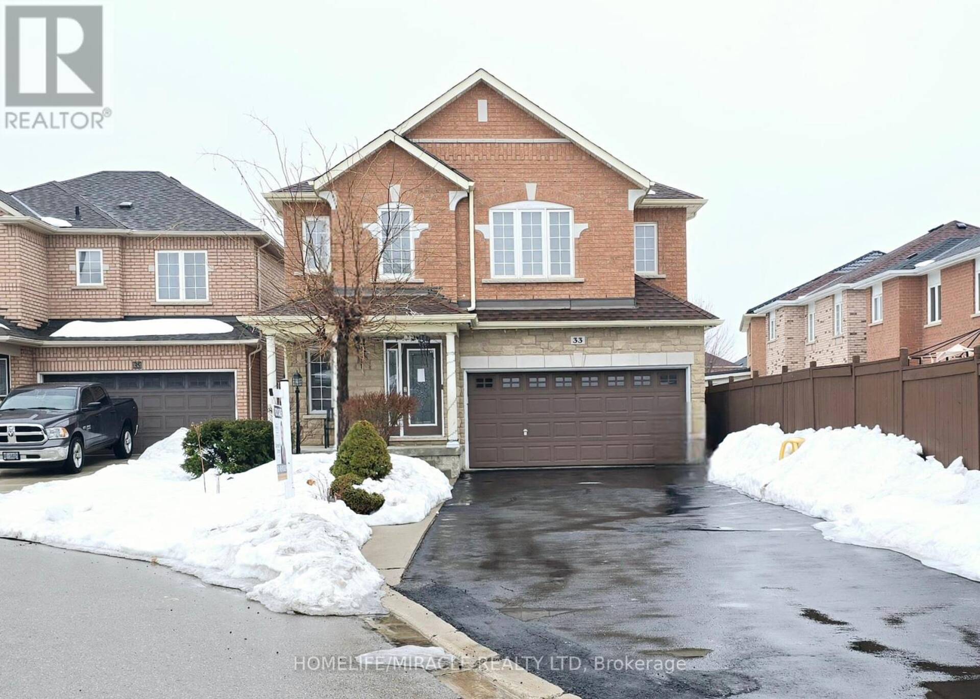 33 ATIRA AVENUE Brampton