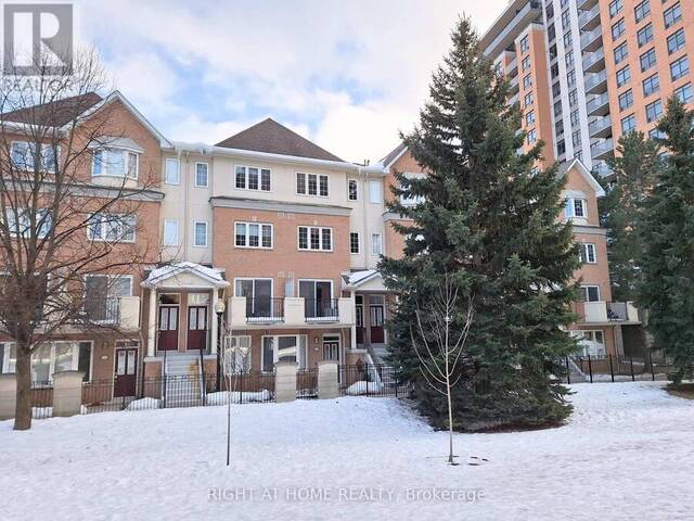 821 GRANDVIEW WAY Toronto Ontario