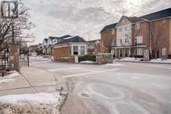 212 - 83 MONDEO DRIVE Toronto