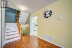 212 - 83 MONDEO DRIVE Toronto