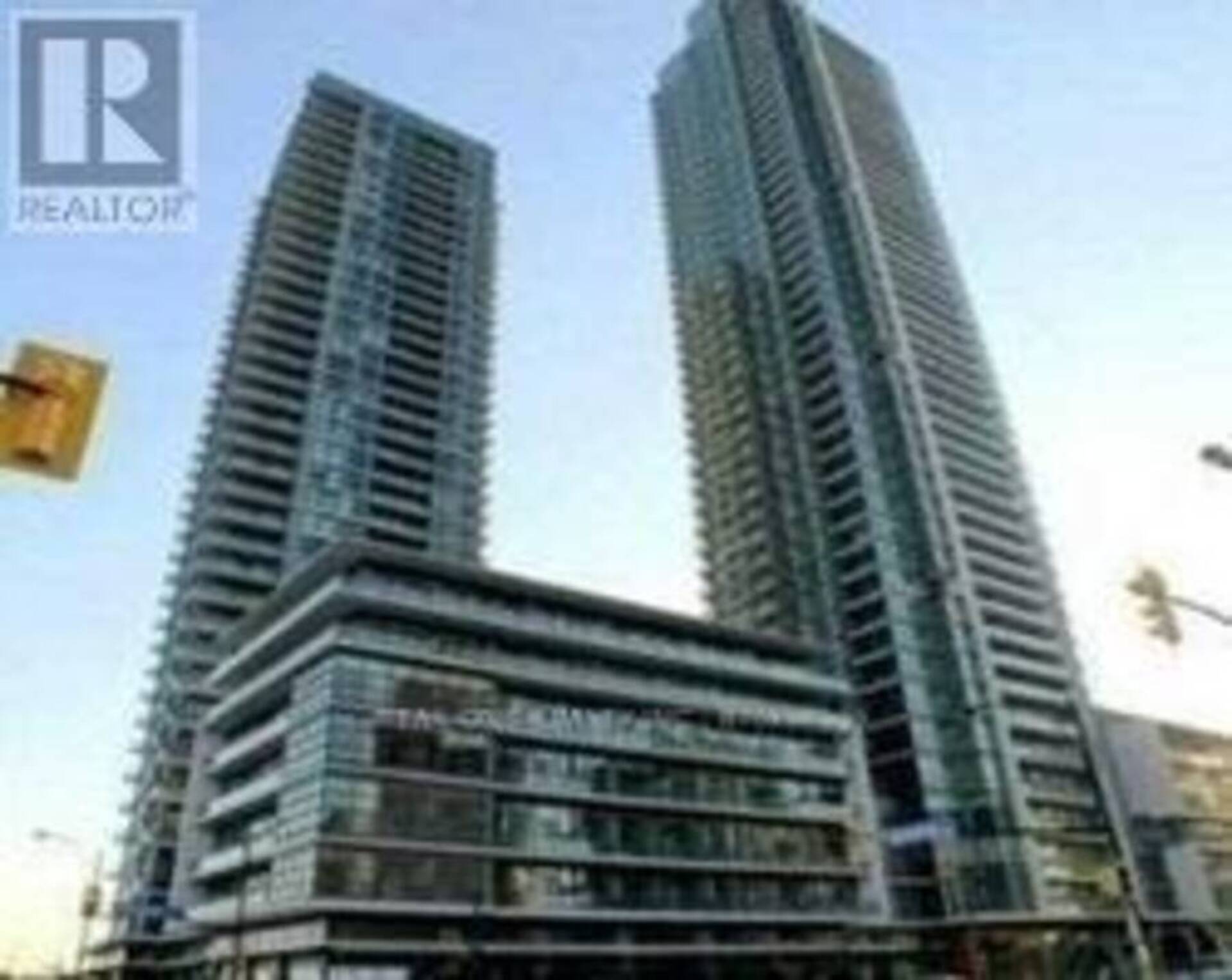 3805 - 4070 CONFEDERATION PARKWAY Mississauga