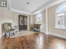 528 GLENGROVE AVENUE Toronto