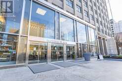 904 - 111 ST. CLAIR AVENUE W Toronto