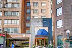 1703 - 633 BAY STREET Toronto