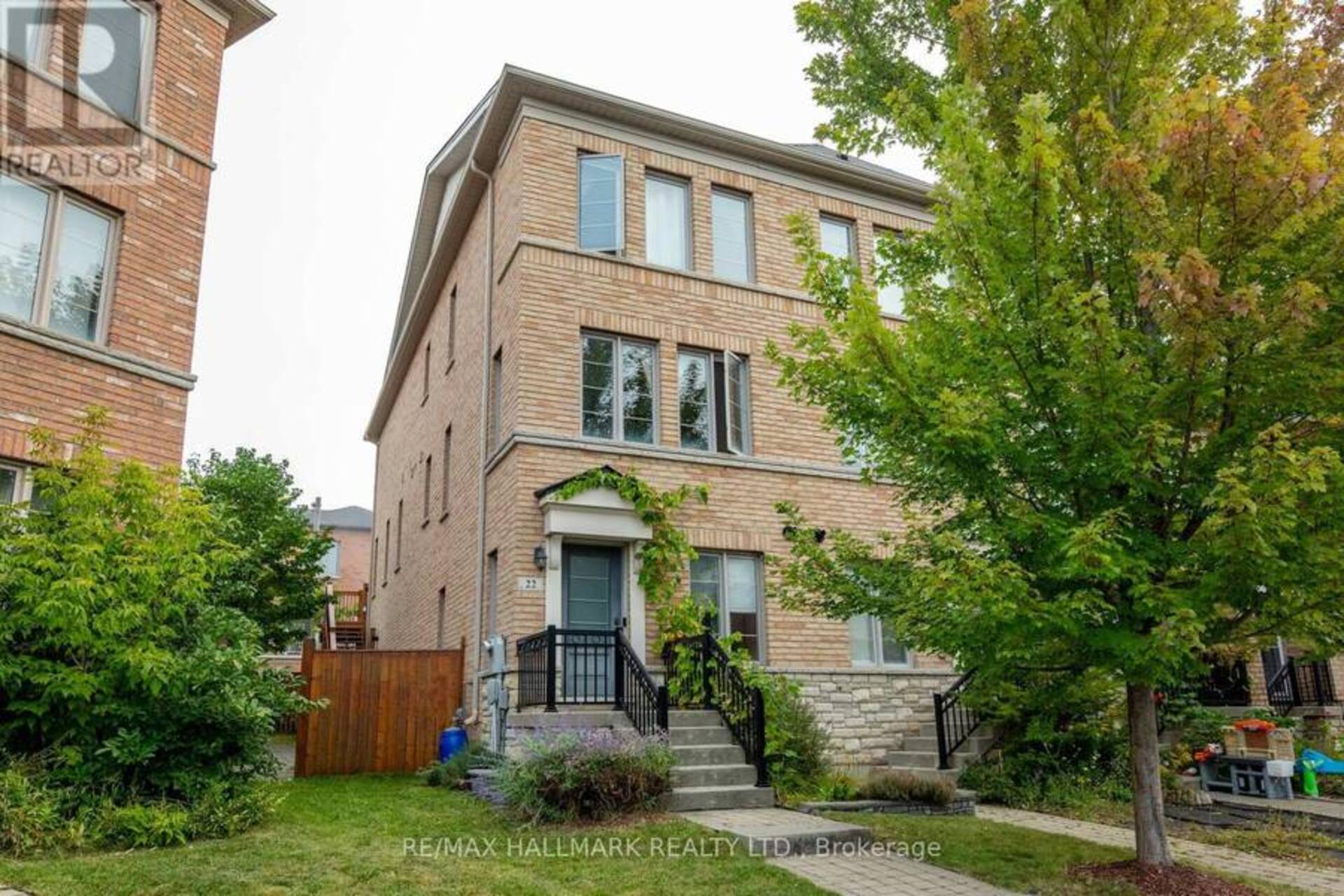 22 BELANGER CRESCENT Toronto