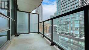 1001 - 30 ROEHAMPTON AVENUE Toronto