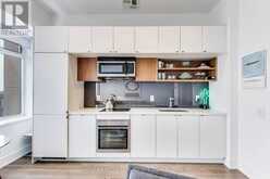 1025 - 111 ST.CLAIR AVENUE Toronto