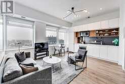 1025 - 111 ST CLAIR AVENUE Toronto