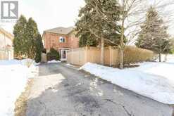 7 PRESSED BRICK DRIVE Brampton