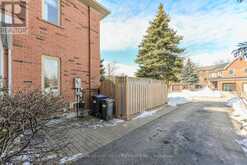 7 PRESSED BRICK DRIVE Brampton