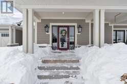 12 THOROUGHBRED DRIVE Oro-Medonte