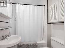 305 - 1840 BATHURST STREET Toronto