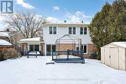 1813 BRONTE SQUARE Pickering