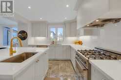 92 RIDGEVALE DRIVE Toronto