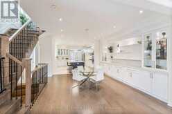 542 STREAM CRESCENT E Oakville