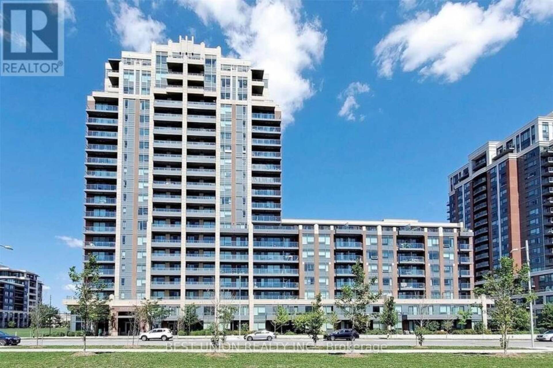 RG08 - 18 UPTOWN DRIVE Markham